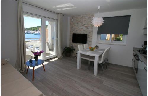 Rogoznica Apartment | Apartments Silver Beauty