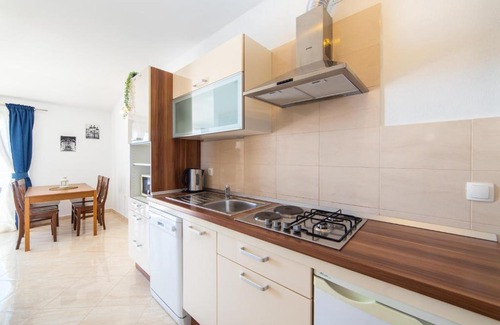 Brist Apartment | Apartments Tilda