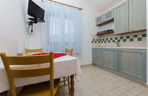 Primosten Burnji Apartment | Apartments Toni (13931-A3) - Bilo (Primosten)