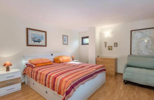 Njivice Apartment | Apartments Villa Mirna