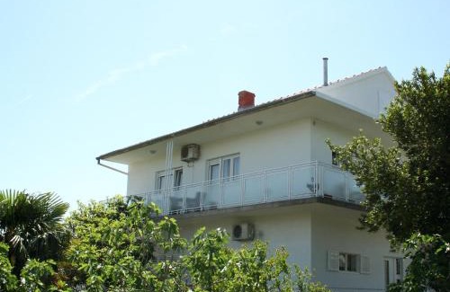 Raslina Apartment | Apartments Vlade