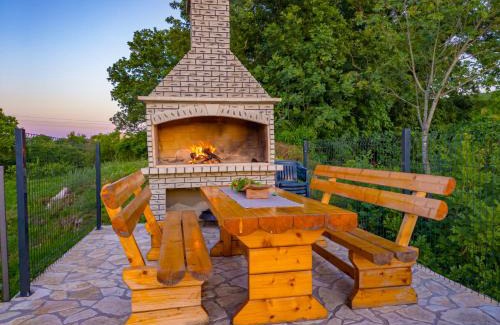 Imotski Apartment | Apartments with a swimming pool in the Dalmatian Hinterland