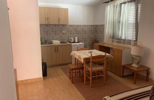 Bijeli do Apartment | Apartments Zvicer - Milica