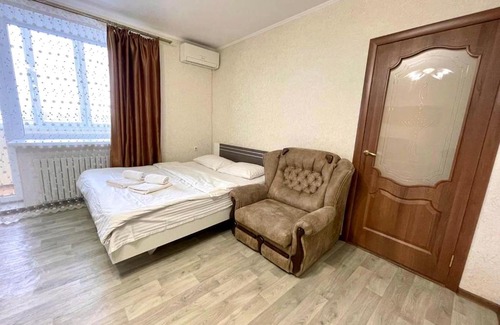 Sukhinovka Apartment | ApartPoltava Велика однокімнатна квартира в Новому будинку, ЦЕНТР МІСТА, Банківський ЧЕК