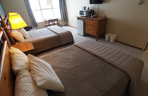 Okanagan-Similkameen Apartment | Apex Mountain Inn Suite 221-222 Condo