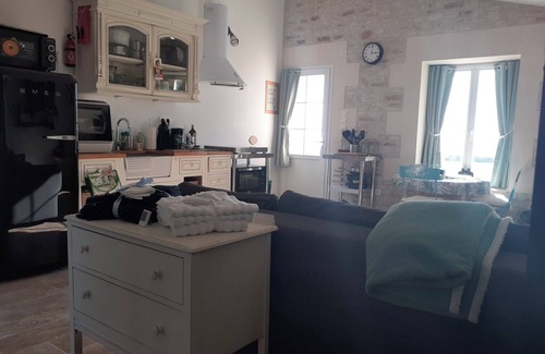 Chenac-Saint-Seurin-d'Uzet Apartment | Appartement Calme et Tranquillité Avec une Belle vue sur la Gironde