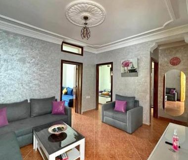 Miramar Apartment | Apparemment familiale