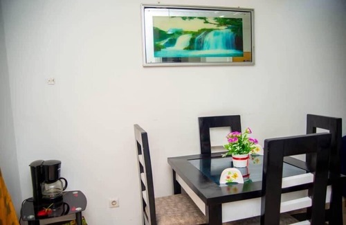 Douala Apartment | Appart,B-ssadi Santa Lucia,wifi, canal, gardien