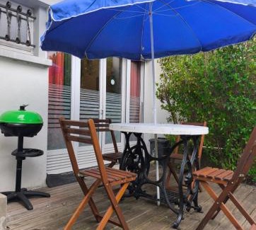 Calais City Center Apartment | Appart bain à remous et jardin proche plage l Eden