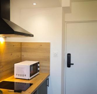 Macon Apartment | Appart'HomeStudio Mâcon - PARKING