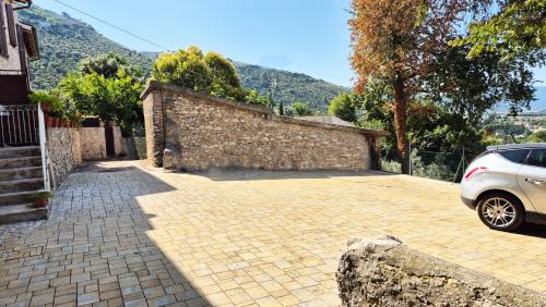 Campello sul Clitunno Apartment | Appartamento Viale Belvedere