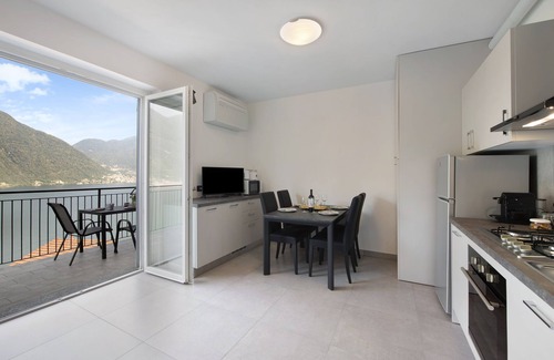 Nesso Apartment | Appartamento 6 Il Tornante with Lake & Mountain Views, Wi-Fi, A/C & Balcony