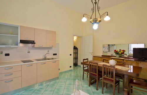Vietri sul Mare Apartment | Appartamento a Vietri sul mare ID 3055
