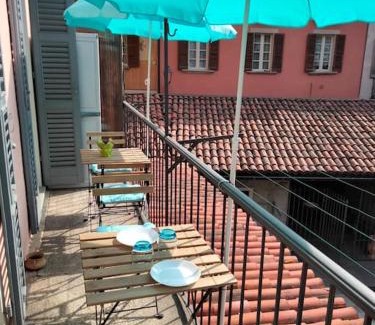 Cannobio Apartment | Appartamento AZZURRO