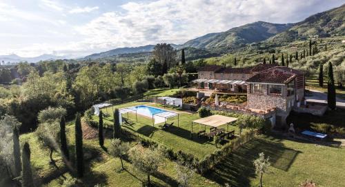 Capannori Apartment | Appartamento con magnifica vista e piscina