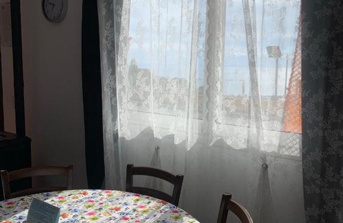 Sanremo Apartment | Appartamento in collina con vista mare