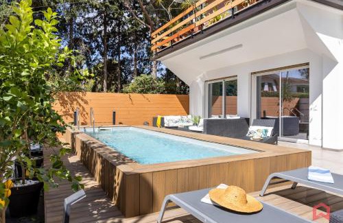 Mondello Apartment | Appartamento in villa con piscina privata