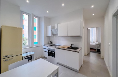 Varazze Apartment | Appartamento in Villa del '900 (C)