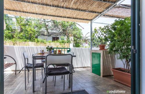 Marina di Mancaversa Apartment | Appartamento Violetta a Mancaversa, Apulia Home