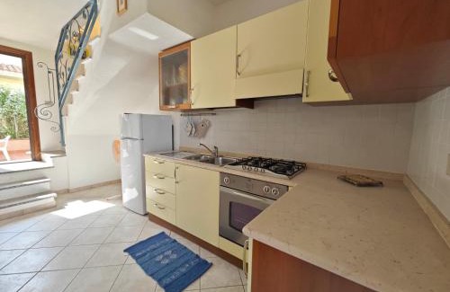 Case Peschiera-Lu Fraili Apartment | Appartamento Medusa San Teodoro vicino alle spiagge