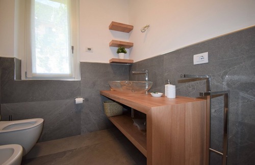 Onno Apartment | Appartamento Narciso - Bellagio wild flowers