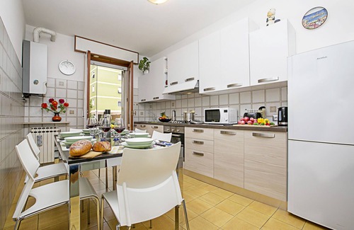 Sud-Ovest Apartment | Appartamento Verona For You, Verona, Italy