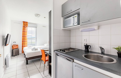 9th Arrondissement Apartment | Appart’City Classic Lyon Vaise St Cyr