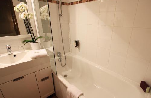 Estanove Apartment | Appart’City Confort Montpellier Ovalie I