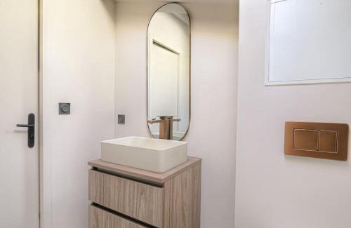 Saint-Didier-au-Mont-d'Or Apartment | Appartement T3 dans résidence calme, Saint-Didier