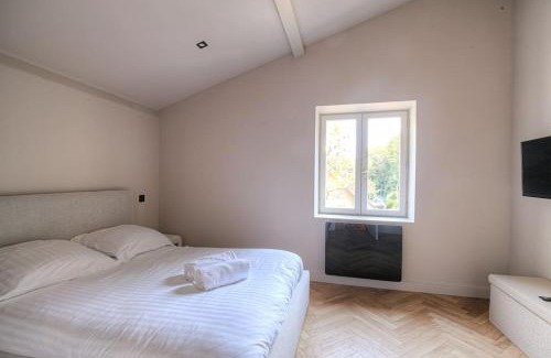 Saint-Didier-au-Mont-d'Or Apartment | Appartement T3 dans résidence calme, Saint-Didier