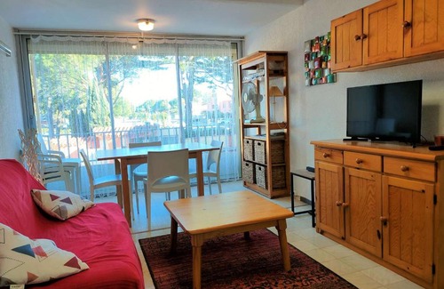 Argeles Plage Apartment | Appartement 2 Pièces Cabine, Piscine, Proche Plage - 6 Pers. - FR-1-225-792