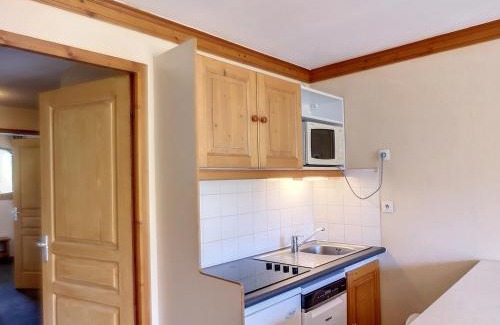 Les Bruyeres Apartment | Appartement 2 pièces 4 pers, exposé sud, à côté télécabine des Bruyères - FR-1-178-376