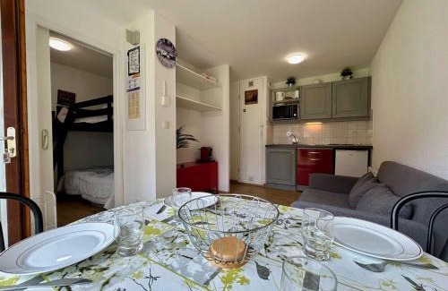 Saint-Etienne-en-Devoluy Apartment | Appartement 4 pers. avec terrasse proche télésiège - SuperDevoluy - FR-1-525-289