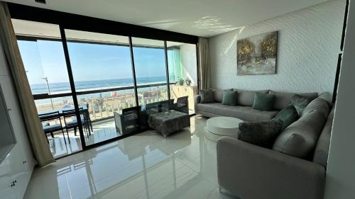 Mehdya Apartment | Appartement a La Perle de La plage de Mehdia Kenitra vue sur mer Excellent sea view