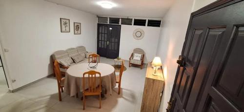 Basse-Terre Apartment | Appartement accueillant près de Basse-Terre, 57 m² avec balcon