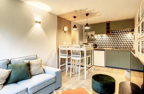 Ancely Apartment | Appartement Ancely tout neuf déco aéro - parking gratuit - Proche Blagnac