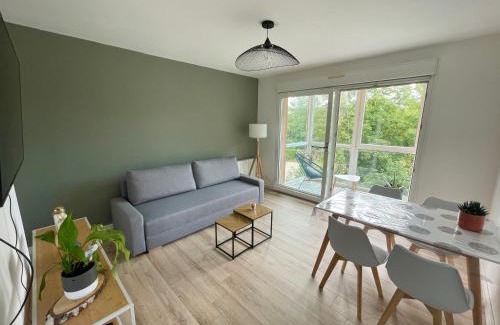 Louviers Apartment | Appartement avec Loggia et Parking privé