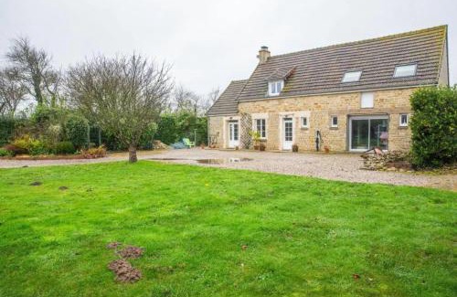 Sainte-Marie-du-Mont Apartment | Appartement cosy à Sainte-Marie-du-Mont avec jardin 25m²