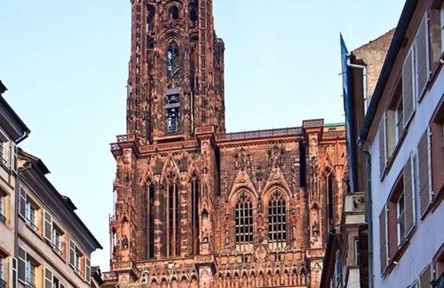 Historic Center Apartment | Appartement Cathédrale