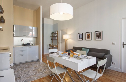 Les Grands Carmes Apartment | Appartement Cathala - Welkeys