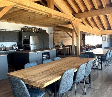 Viel-Alpe Apartment | Appartement Chalet Des Lacs