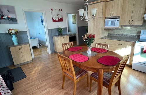 Mauricie Apartment | Appartement Charmant Situé Près de L'université à Découvrir