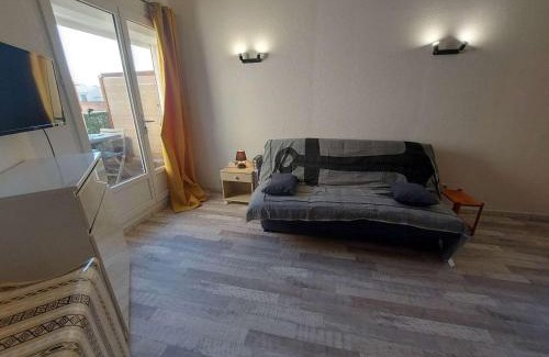 Marseillan Plage Apartment | Appartement Climatisé 4 Pers avec Terrasse et Parking à Marseillan - FR-1-326-808