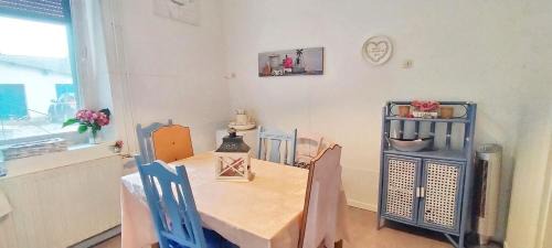 Pouxeux Apartment | Appartement confortable Pouxeux/70 m²/superbe jardin