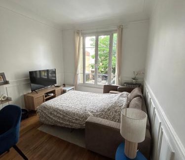 Colombes Apartment | Appartement Cosy et agréable