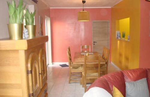 Courcelles Apartment | appartement Courcelles