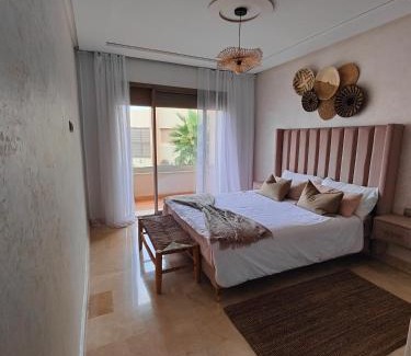 Marina Apartment | Appartement dans une résidence avec 6 piscines proche de la plage