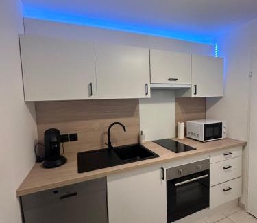 Roye Apartment | Appartement de Charles