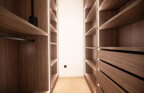 Quartier de la Place-Vendome Apartment | Appartement de luxe d'une chambre près du Louvre II