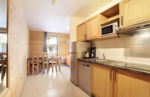 La Clusaz Condo | Appartement de Montagne | Accès Piscine Extérieure